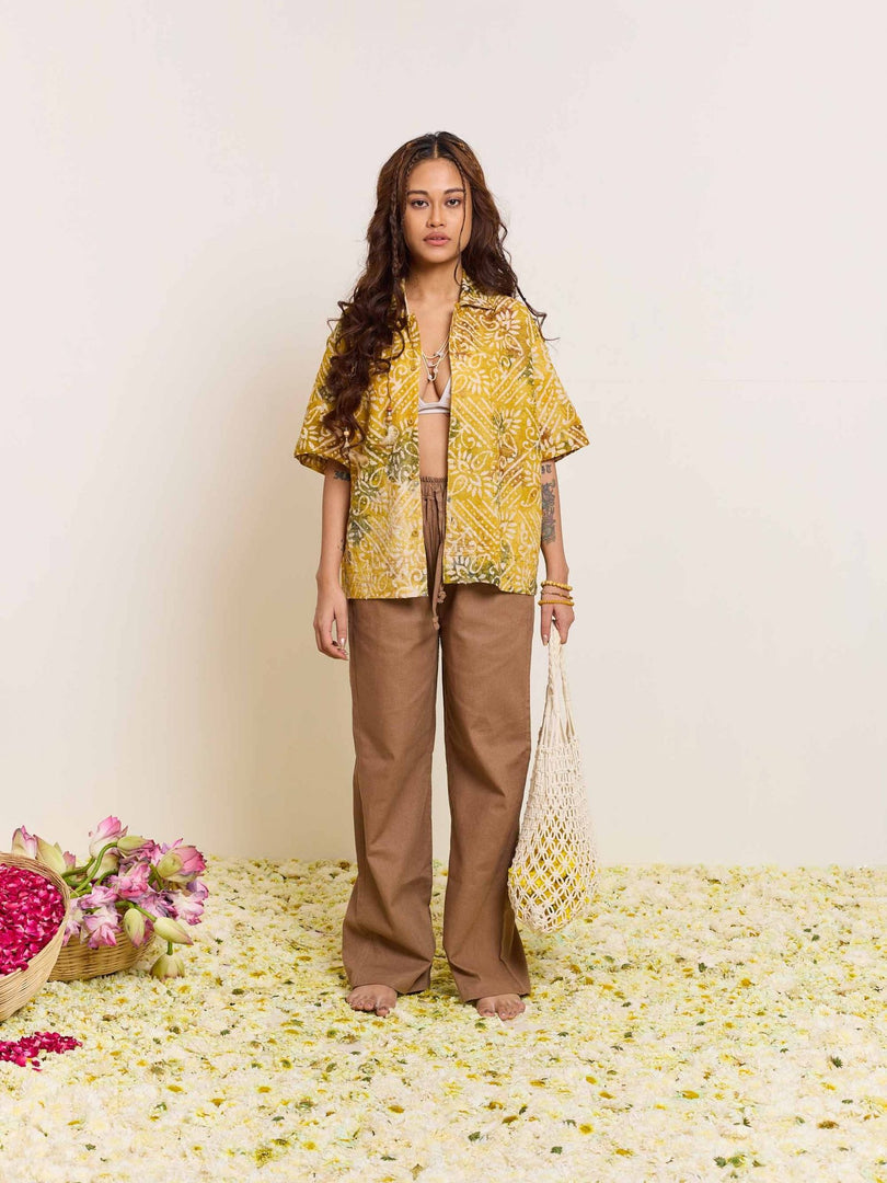 shirt yellow